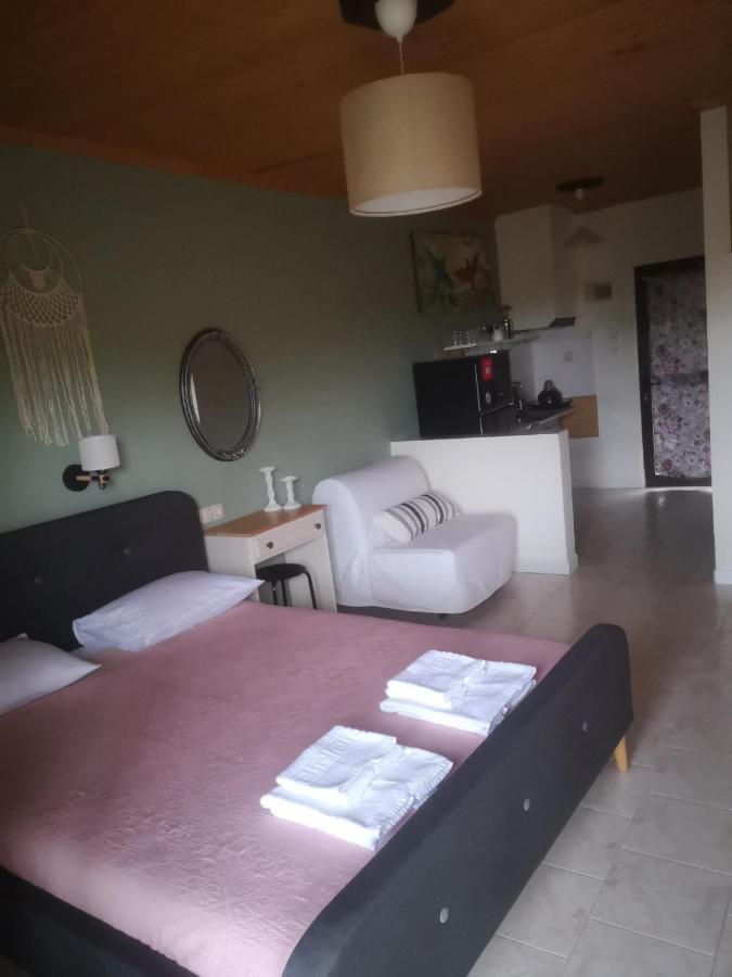 Achillion B&B Paralía Skotínis Zewnętrze zdjęcie