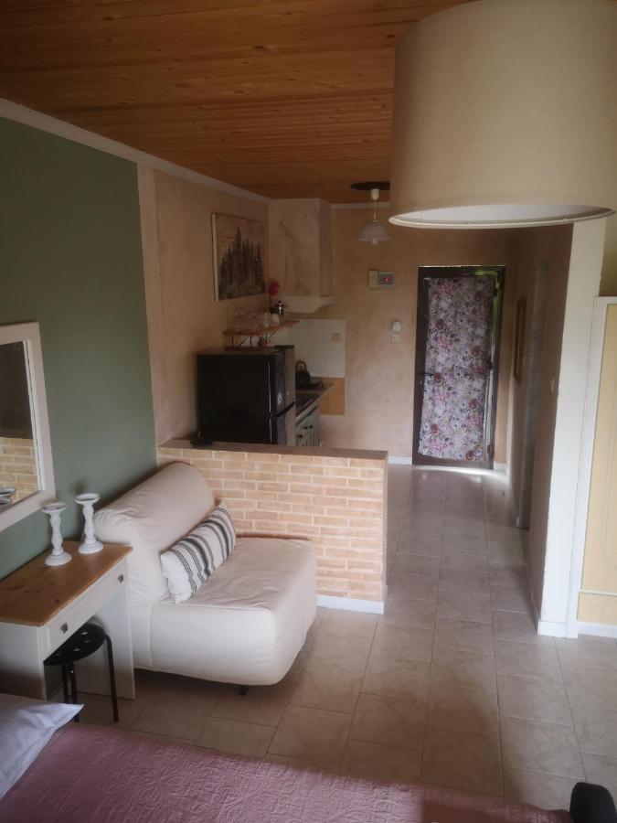 Achillion B&B Paralía Skotínis Zewnętrze zdjęcie